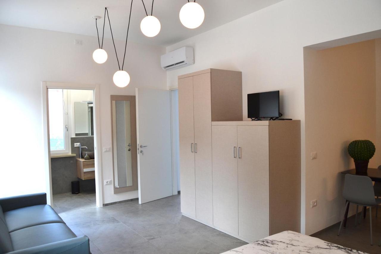 Iris Ar Holiday-Home Peschiera del Garda Eksteriør billede